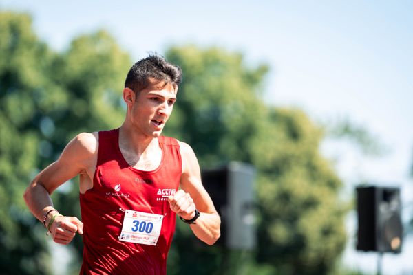 Soeren Sprehe (SC Melle 03) ueber 5000m am 03.07.2022 waehrend den NLV+BLV Leichtathletik-Landesmeisterschaften im Jahnstadion in Goettingen (Tag 1)